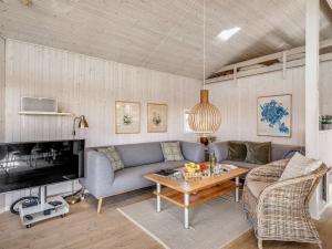 Holiday Home Ferdine - 1-5km from the sea by Interhome