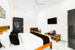 Hotel O Varanasi RTO office