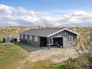 Holiday Home Anton - 1-5km from the sea by Interhome