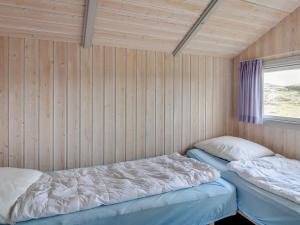 Holiday Home Stian - 200m from the sea by Interhome