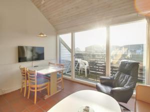 Apartment Ronia - 100m from the sea by Interhome