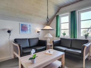 Apartment Fraja - 2-3km from the sea by Interhome