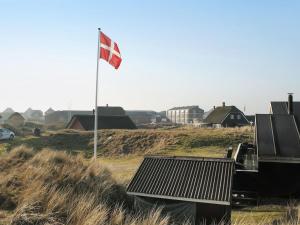 Holiday Home Aska - 400m from the sea by Interhome