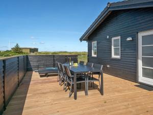 Holiday Home Ortwin - 300m from the sea by Interhome
