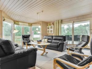 Holiday Home Harthwik - 1km from the sea by Interhome