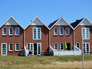 Apartment Lynne - 2-3km from the sea by Interhome