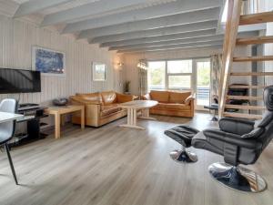 Holiday Home Sunita - 2-8km from the sea by Interhome