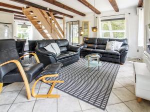 Holiday Home Lyyli - 1km from the sea by Interhome