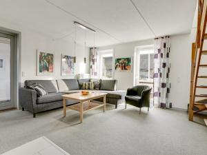 Apartment Ginger - 2-3km from the sea by Interhome