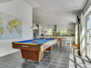 Holiday Home Svanborg - 3-7km from the sea by Interhome