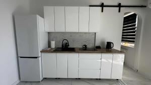 Piła- balkon-3 osoby-2 łóżka-przytulny apartament