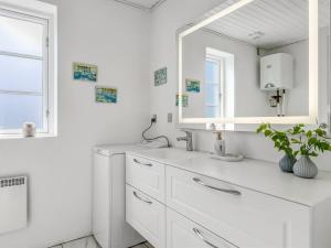 Holiday Home Angret - 3-5km from the sea by Interhome