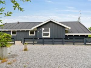 Holiday Home Spurv - 1-8km from the sea by Interhome