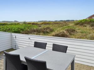 Apartment Mirija - 2-3km from the sea by Interhome