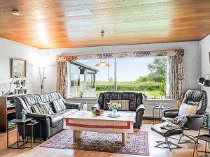 Holiday Home Jalmari - 3-5km from the sea by Interhome