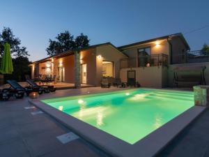 Villa Gloria for 6 people with private pool and children playground