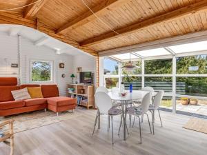 Holiday Home Winald - 500m from the sea by Interhome