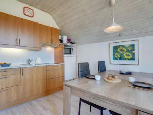 Apartment Iohannes - 2-3km from the sea by Interhome