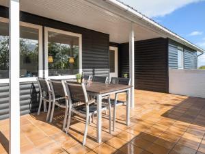 Holiday Home Toralf - 3-5km from the sea by Interhome