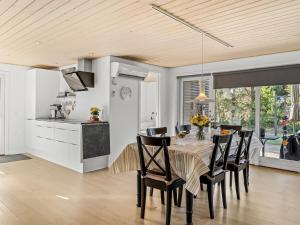 Holiday Home Bjarka - 2-9km from the sea by Interhome