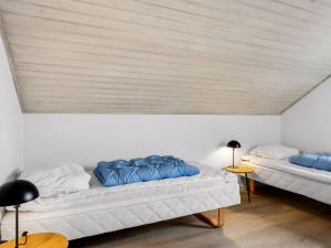 Apartment Reija - 2-3km from the sea by Interhome