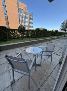 Studio next to Sihlcity!