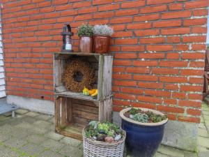 Apartment Aslef - 2-3km from the sea by Interhome