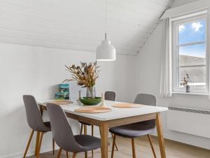 Apartment Lotte - 2-3km from the sea by Interhome