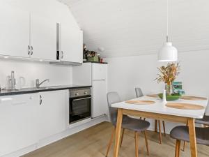 Apartment Lotte - 2-3km from the sea by Interhome