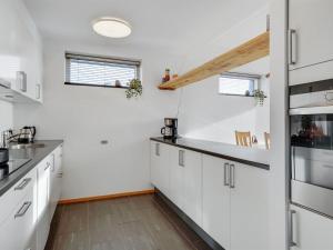 Apartment Pirkko - 100m from the sea by Interhome