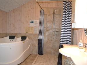 Holiday Home Jonas - 2-4km from the sea by Interhome