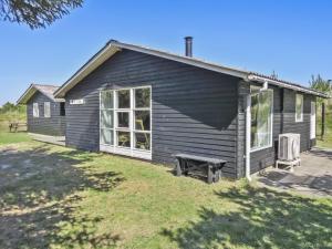 Holiday Home Allydia - 400m from the sea by Interhome