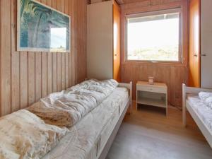 Holiday Home Elsa - 700m from the sea by Interhome