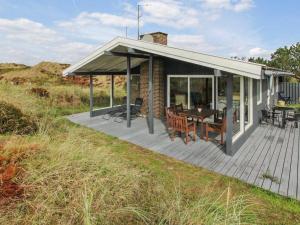 Holiday Home Elsa - 700m from the sea by Interhome
