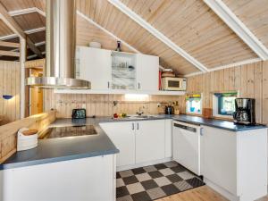 Holiday Home Aamu - 300m to the fjord by Interhome