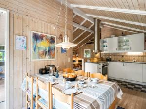 Holiday Home Aamu - 300m to the fjord by Interhome
