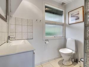 Holiday Home Nanouk - 500m from the sea by Interhome