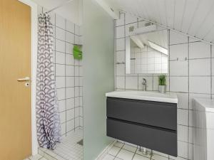 Apartment Palni - 2-3km from the sea by Interhome