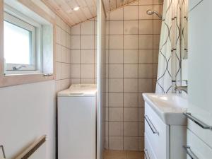 Holiday Home Tuulikki - 1-6km from the sea by Interhome