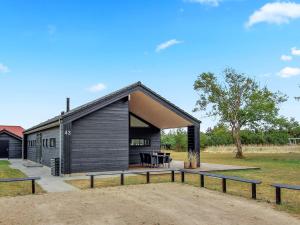 Holiday Home Vasilka - 800m from the sea by Interhome