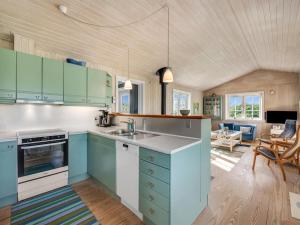 Holiday Home Aise - 75m from the sea by Interhome
