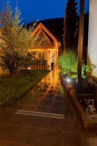 Maison Maneki Tiny House Insolite 2 personnes avec Spa extérieur privatif