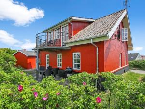 Holiday Home Karla - 100m from the sea by Interhome