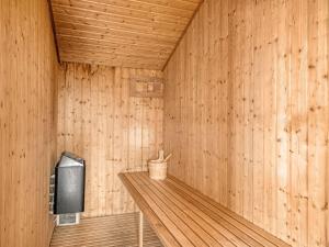 Holiday Home Petkana - 700m from the sea by Interhome