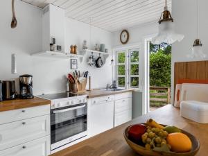 Holiday Home Ruven - 500m from the sea by Interhome