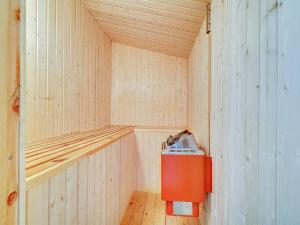 Holiday Home Elinbjörn - 1km from the sea by Interhome