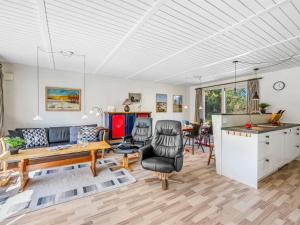 Holiday Home Edite - 500m from the sea by Interhome