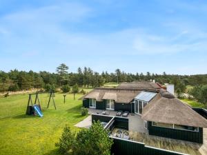 Holiday Home Hothbrod - 1-2km from the sea by Interhome