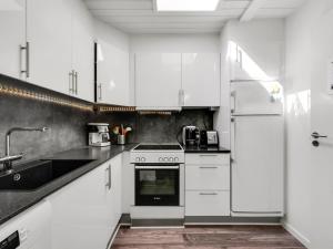 Holiday Home Clemence - 900m from the sea by Interhome