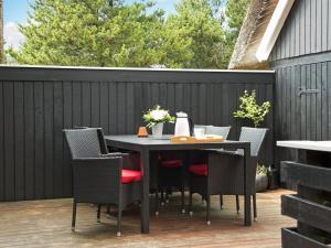 Holiday Home Patrik - 1-4km from the sea by Interhome